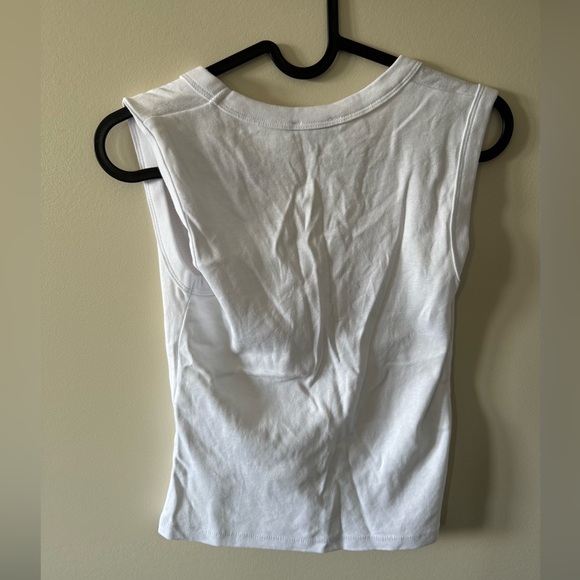 White Short Sleeve V Neck Top - Picture 3 of 3